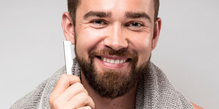 Straight Razor vs Safety Razor: Which Shaves Better? - Beard Beasts