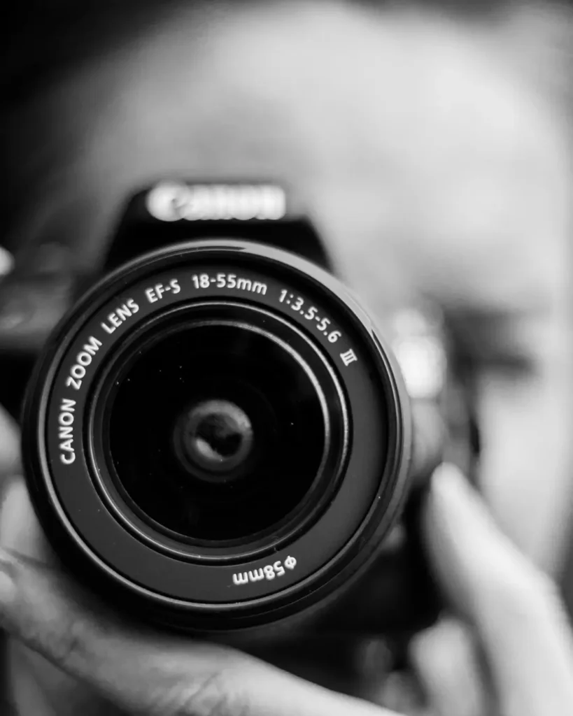 Photographer preparing to capture an engagement proposal and the moment the ring appears